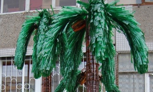 Идеи для создания пальмы из пластиковых бутылок